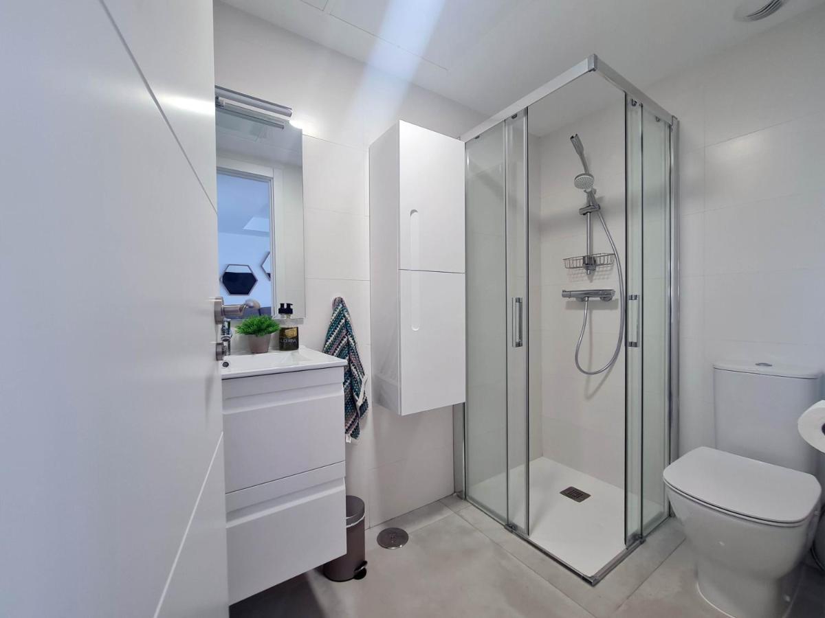 Appartement Brand New Exclusive Apartment, 100 Meter From The